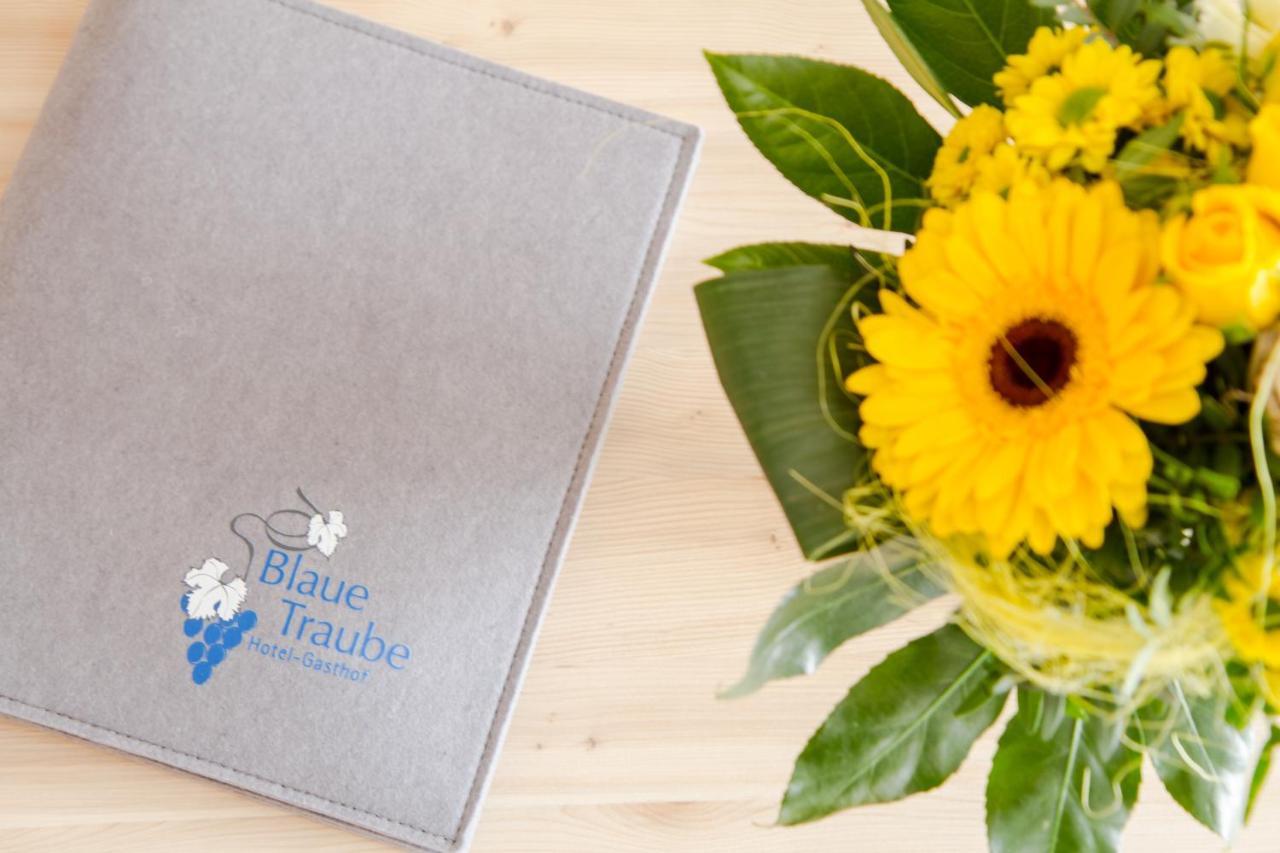 Hotel-Gasthof Blaue Traube E.K. แบร์คิง ภายนอก รูปภาพ
