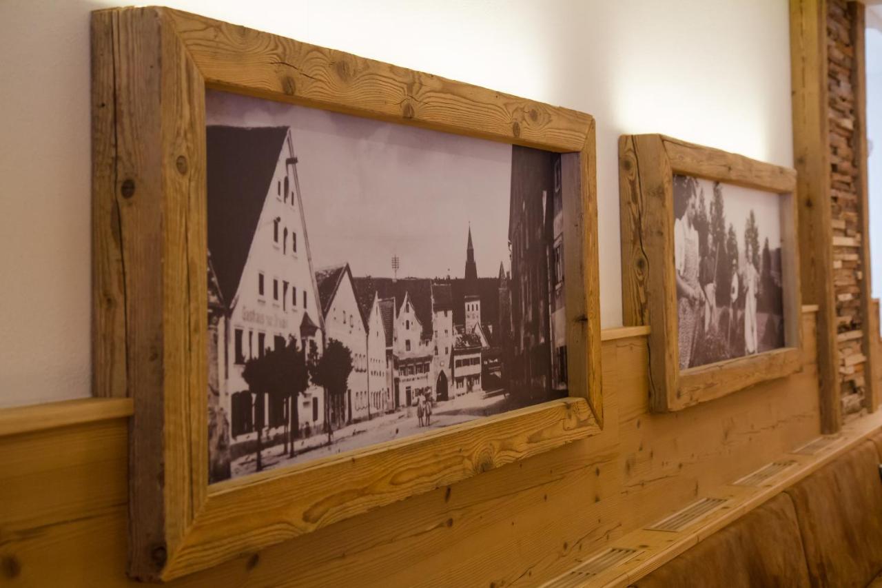 Hotel-Gasthof Blaue Traube E.K. แบร์คิง ภายนอก รูปภาพ